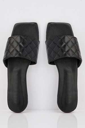 Black Square Quilted Pu Sliders